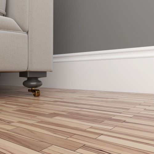 Плинтус белый Ultrawood арт. Base 0005 p (2000 x 219 x 15 мм.)