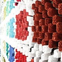 Экологически чистая краска, обеспечивает непревзойдённую глубину цвета.